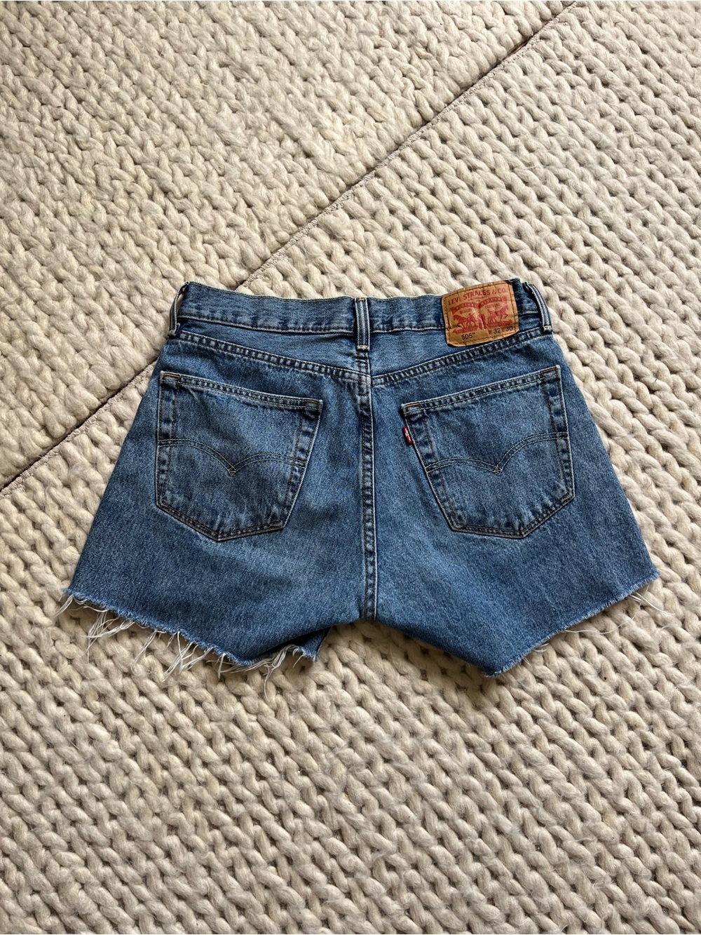 Levi's Denim Cutoff Shorts | size 32